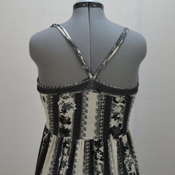 Maxi dress Spaghetti straps Whimsigoth  flowy size Medium Volcom - Picture 9 of 12